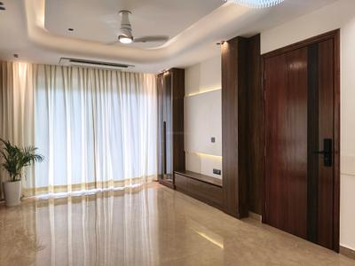 Living Room Image of 2430 Sq.ft 4 BHK Builder Floor for sale in Emaar Emerald Floors, Sector 65 Gurgaon for Rs. 36000000