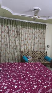 Bedroom Image of Varsha&#x27;s PG in Shalimar Bagh, New Delhi