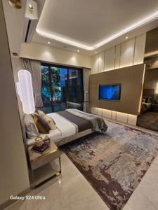 Bedroom Image of 1500 Sq.ft 3 BHK Apartment / Flat for sale in Kalpataru Magnus, Bandra East Mumbai for Rs. 79000000