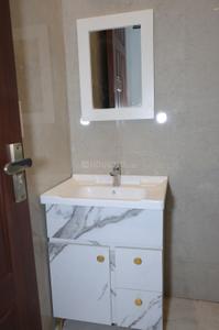 Image of 2000 Sq.ft 4 BHK Apartment / Flat for rent in Vasant Kunj, New Delhi for Rs. 145000
