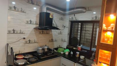 Kitchen Image of 950 Sq.ft 2 BHK Apartment / Flat for sale in Airport Gate no. 1 Kolkata for Rs. 4500000