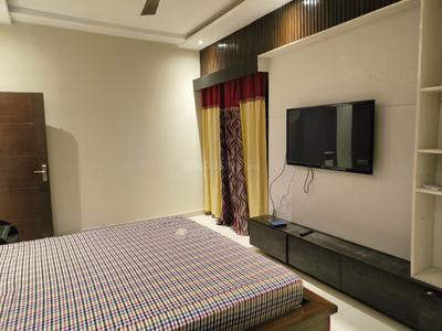 Bedroom Image of 1650 Sq.ft 3 BHK Apartment / Flat for rent in Bliss Orra, Gazipur Zirakpur for Rs. 28000