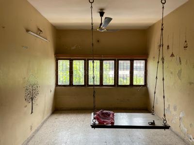 Living Room Image of 855 Sq.ft 2 BHK Apartment / Flat for sale in Shyamal Ahmedabad for Rs. 4200000