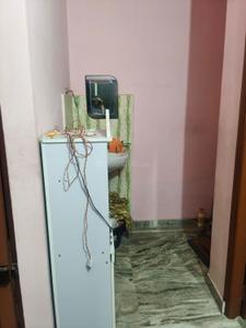 Kitchen Image of 550 Sq.ft 1 BHK Apartment / Flat for rent in Ganguly Bagan Kolkata for Rs. 8000