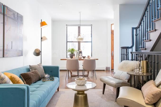 Praneeth Pranav Solitaire Main Image 1