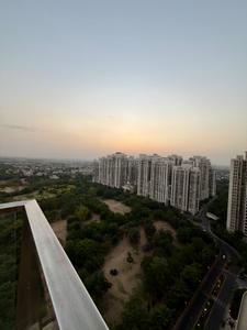 Balcony Image of 2301 Sq.ft 3.5 BHK Apartment / Flat for sale in DLF One Midtown, Karampura New Delhi for Rs. 64000000