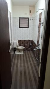 Bathroom Image of 1400 Sq.ft 2 BHK Independent House for rent in Manapakkam Chennai for Rs. 27000
