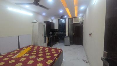Bedroom Image of 425 Sq.ft 1 RK Builder Floor for rent in Patel Nagar New Delhi for Rs. 16500