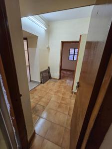 Balcony Image of 950 Sq.ft 2.5 BHK Apartment / Flat for rent in S S Colony Madurai for Rs. 13000