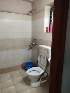 Bathroom Image of 1358 Sq.ft 3 BHK Apartment / Flat for sale in Tollygunge Kolkata for Rs. 10000000