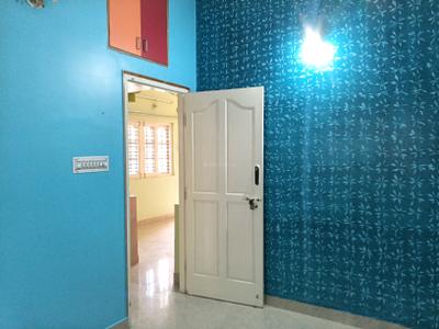 Bedroom Image of 950 Sq.ft 2 BHK Independent House for rent in Sir M V Nagar Bengaluru for Rs. 20000