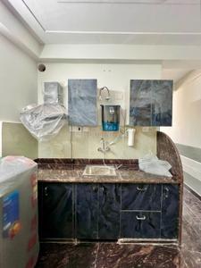 Kitchen Image of 3330 Sq.ft 1 BHK Independent House for rent in Sector 13 Gurgaon for Rs. 25000