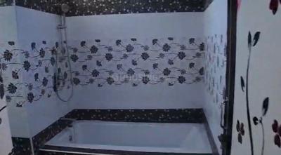 Military Quarters Bathroom 1