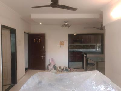 Living Room Image of 980 Sq.ft 3 BHK Apartment / Flat for rent in Evershine Millennium Paradise, Kandivali East Mumbai for Rs. 69000