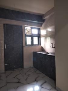 Kitchen Image of 2500 Sq.ft 3 BHK Builder Floor for rent in Sector 46 Noida for Rs. 55000