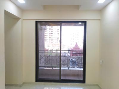 Living Room Image of 935 Sq.ft 2 BHK Apartment / Flat for rent in Kabra Happy Valley, Thane West Thane for Rs. 45000
