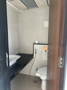 Bathroom Image of 2550 Sq.ft 3.5 BHK Apartment / Flat for sale in Marvel Zephyr, Kharadi Pune for Rs. 28000000