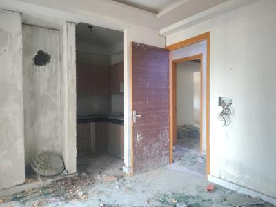 Living Room Image of 650 Sq.ft 2 BHK Apartment / Flat for sale in Sangam Vihar New Delhi for Rs. 3700000