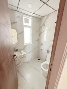 Bathroom Image of 1094 Sq.ft 2.5 BHK Apartment / Flat for sale in M3M Soulitude , Sector 89 Gurgaon for Rs. 14200000