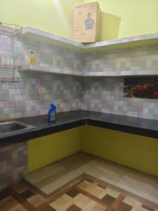 Kitchen Image of 800 Sq.ft 1 RK Builder Floor for rent in Roberts Lines Lucknow for Rs. 8000