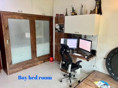 Hall Image of 2068 Sq.ft 3.5 BHK Apartment / Flat for rent in Amanora Aspire Towers, Hadapsar Pune for Rs. 100000