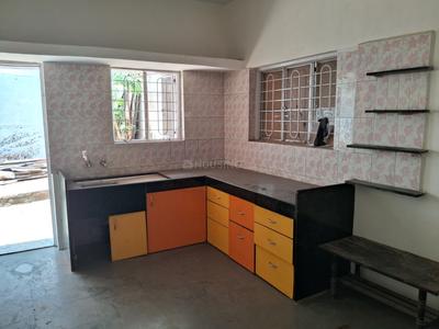 Kitchen Image of 700 Sq.ft 1 BHK Builder Floor for rent in Bibwewadi Pune for Rs. 15000