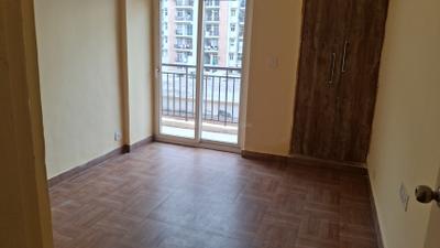 Bedroom Image of 950 Sq.ft 2 BHK Apartment / Flat for sale in KLJ Platinum Heights, Sector 77 Faridabad for Rs. 7800000