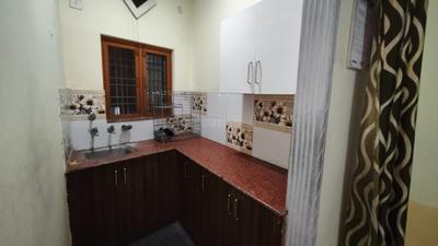 Kitchen Image of 500 Sq.ft 2 BHK Builder Floor for rent in Kedar Puram Dehradun for Rs. 7499