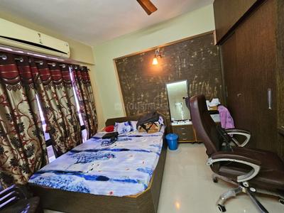 Bedroom Image of 1250 Sq.ft 3 BHK Apartment / Flat for sale in Popular Paradise, Gota Ahmedabad for Rs. 9000000