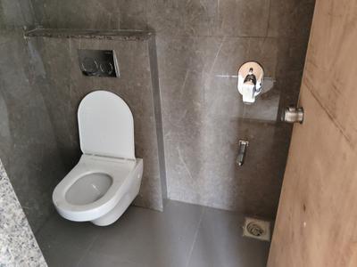 Common Bathroom Image of 1750 Sq.ft 3 BHK Apartment / Flat for rent in Keshav Elitus by Keshav Realty, Randesan Gandhinagar for Rs. 35000