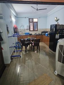 Kitchen Image of 1200 Sq.ft 3 BHK Builder Floor for rent in Sector 31 Noida for Rs. 26000