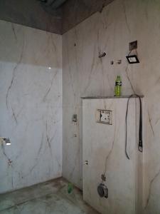 Common Bathroom Image of 1675 Sq.ft 3.5 BHK Apartment / Flat for sale in Sector 102 Noida for Rs. 8550000