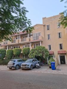 Image of 3150 Sq.ft 4 BHK Builder Floor for sale in Emaar Emerald Floors, Sector 65, Gurgaon for Rs. 33000000