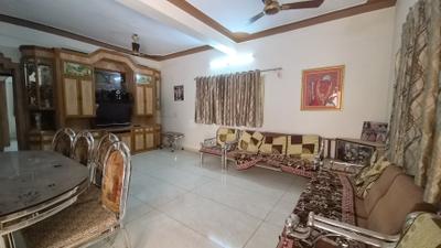 Living Room Image of 2100 Sq.ft 4 BHK Independent House for rent in Adhewada Bhavnagar for Rs. 30000