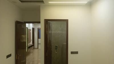 Bedroom Image of 900 Sq.ft 3 BHK Builder Floor for sale in Pitampura New Delhi for Rs. 11200000