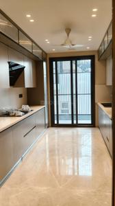 Kitchen Image of 1390 Sq.ft 3 BHK Apartment / Flat for sale in BPTP Astaire Garden Floors, Sector 70A Gurgaon for Rs. 26500000