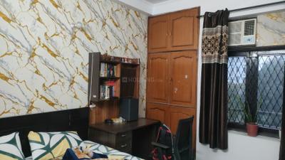 Bedroom Image of 1430 Sq.ft 3 BHK Apartment / Flat for sale in Ramprastha Greens, Vaishali Ghaziabad for Rs. 16500000
