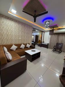 Hall Image of 1225 Sq.ft 2 BHK Apartment / Flat for rent in Darshanam Central Park, Sayajiganj Vadodara for Rs. 30000
