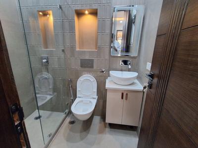 Bathroom Image of 1250 Sq.ft 3 BHK Builder Floor for sale in Vikaspuri New Delhi for Rs. 20200000