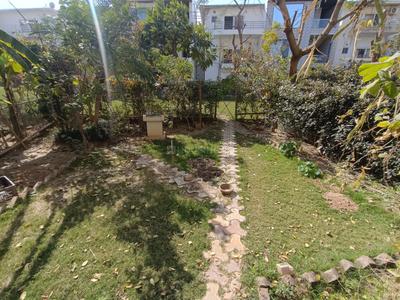 Image of 3008 Sq.ft 4 BHK Villa for sale in Paramount Golfforeste Villas, Surajpur, Greater Noida for Rs. 33000000