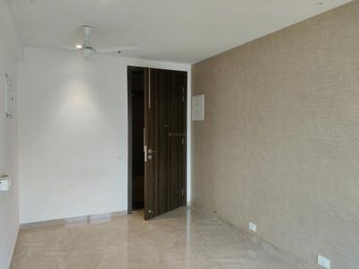 Living Room Image of 650 Sq.ft 1 BHK Apartment / Flat for sale in Hiranandani Regent Hill A B C D And E Wing, Powai Mumbai for Rs. 18800000