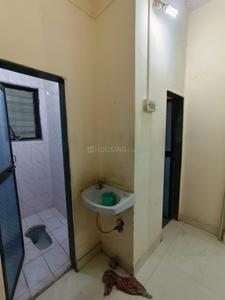 Bedroom Image of 550 Sq.ft 1 BHK Apartment / Flat for rent in Vishrantwadi Pune for Rs. 15000