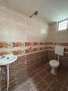 Bathroom Image of 1000 Sq.ft 2 BHK Independent House for sale in Changurabhata Raipur for Rs. 3400000