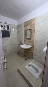 Image of 1850 Sq.ft 3 BHK Apartment / Flat for rent in Jankipuram Extension, Lucknow for Rs. 20500