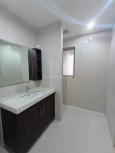 Kitchen Image of 2061 Sq.ft 4 BHK Apartment / Flat for rent in Hiranandani Lake Verandahs, Akshayanagar Bengaluru for Rs. 76000
