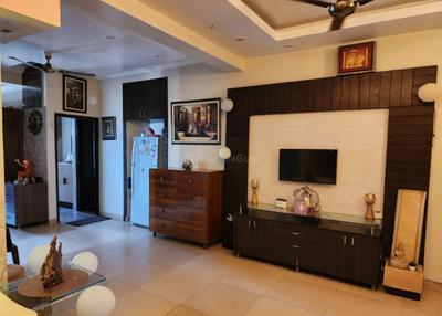 Hall Image of 2000 Sq.ft 4 BHK Apartment / Flat for sale in Sector 100 Noida for Rs. 8900000