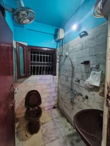 Bathroom Image of 2000 Sq.ft 4 BHK Independent House for sale in Haltu Kolkata for Rs. 15500000