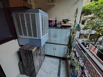 Balcony Image of 520 Sq.ft 2 BHK Builder Floor for rent in Sector 17 Rohini New Delhi for Rs. 25000