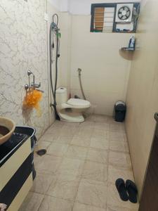 Bathroom Image of 1400 Sq.ft 3 BHK Builder Floor for sale in Vasundhara Ghaziabad for Rs. 12000000