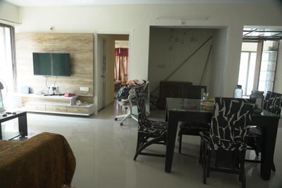 Hall Image of 2700 Sq.ft 4 BHK Apartment / Flat for sale in Shree Rang Aroma, Randesan Gandhinagar for Rs. 12500000